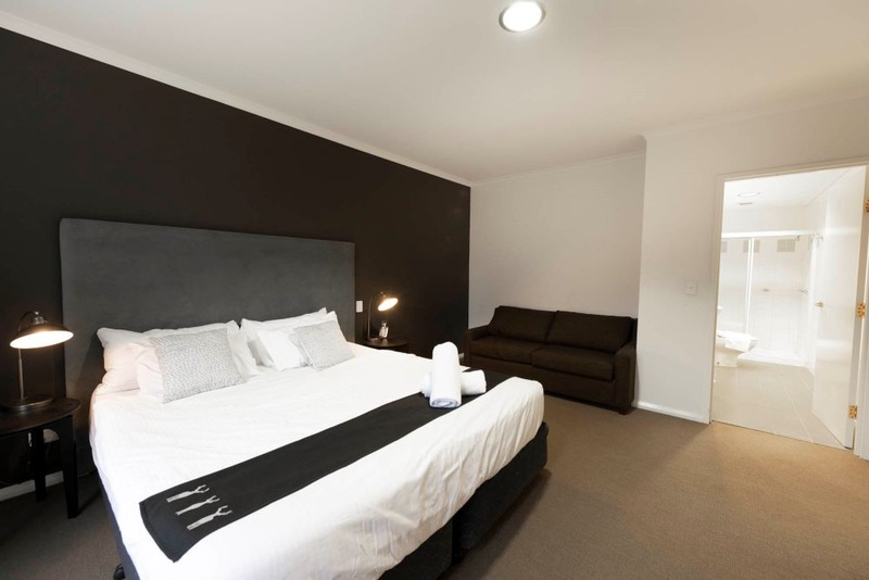 Mt Buller Chalet Hotel & Suites – One Bedroom Suite – Mt Buller Alpine ...